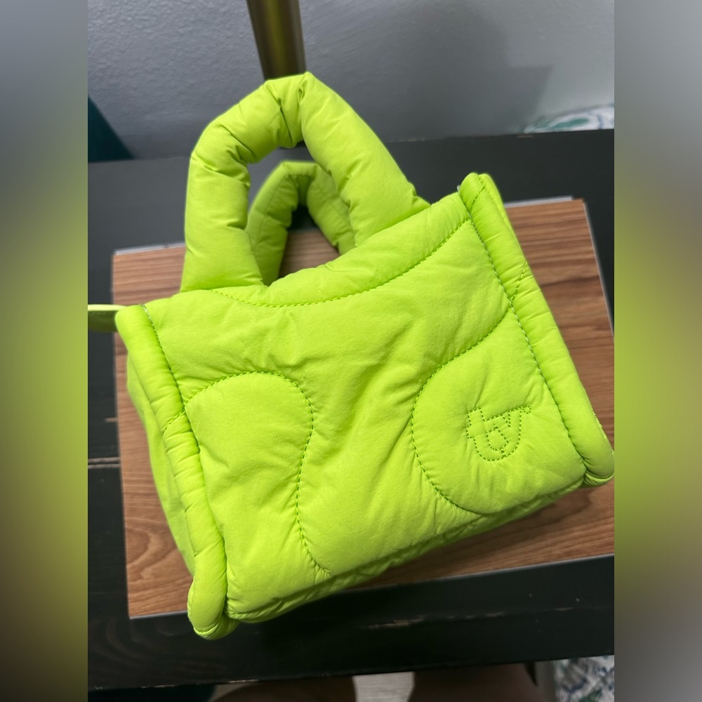 Thirty Years Mini Drift Tote in Turf